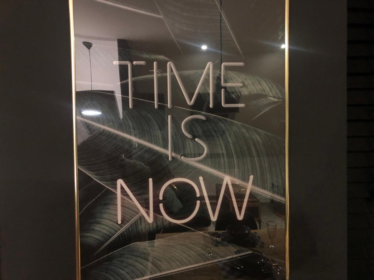 Time Is Now! Beautiful Apartment In York Bagian luar foto
