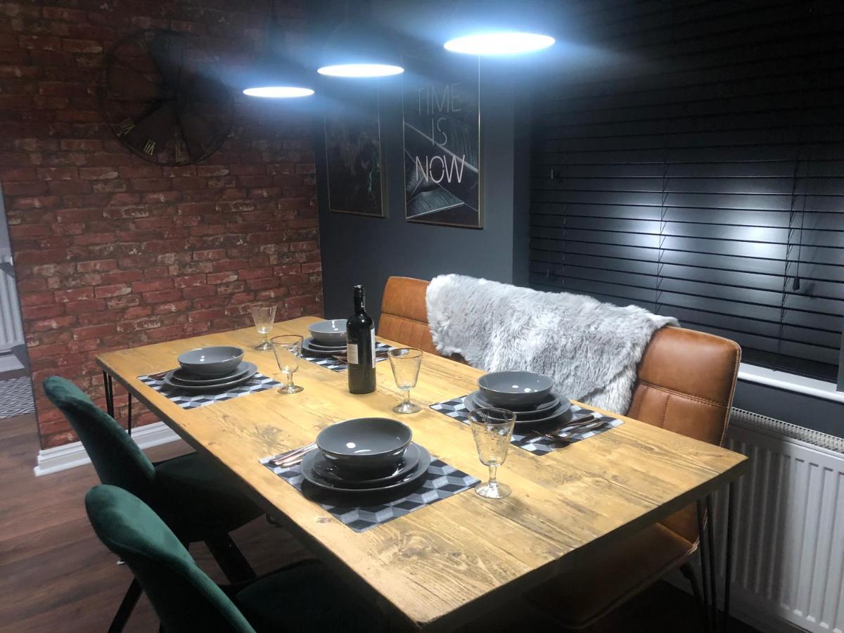 Time Is Now! Beautiful Apartment In York Bagian luar foto