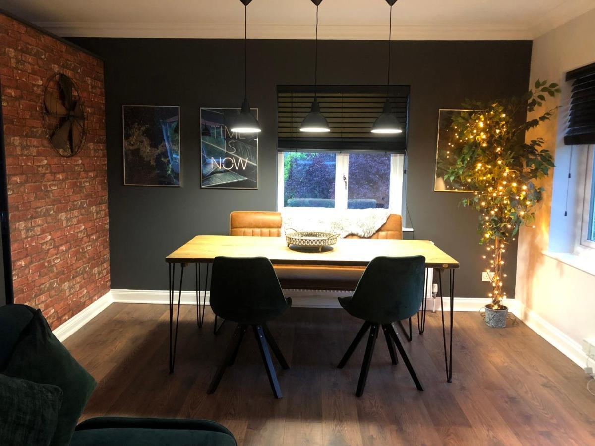 Time Is Now! Beautiful Apartment In York Bagian luar foto