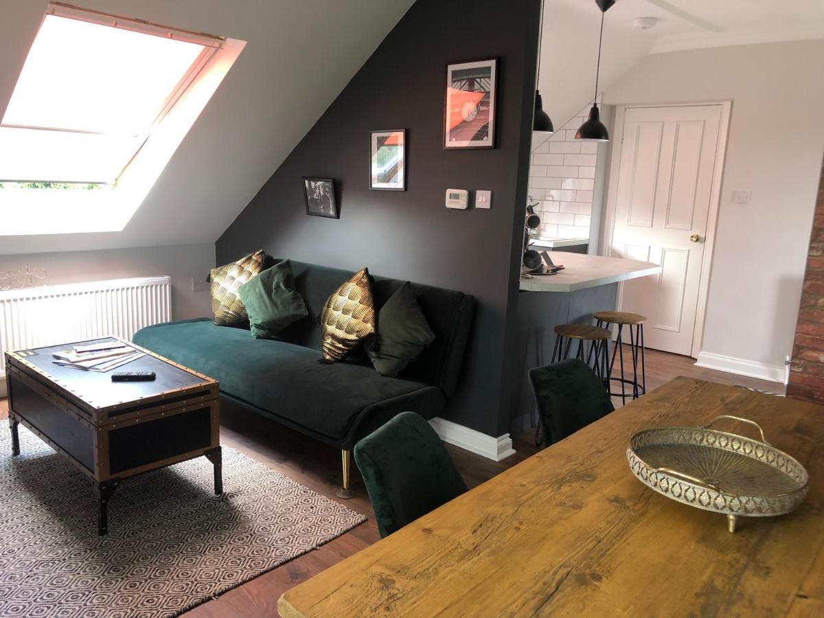 Time Is Now! Beautiful Apartment In York Bagian luar foto
